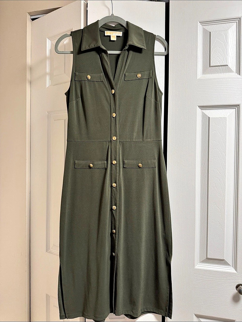 Michael Kors Sleeveless Button Front Midi Dress in Green Size Small